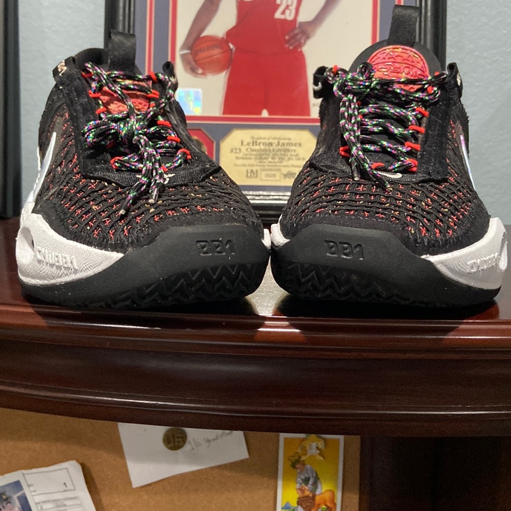 2024 Nike Cosmic Unity Size 14 Basketball Shoe